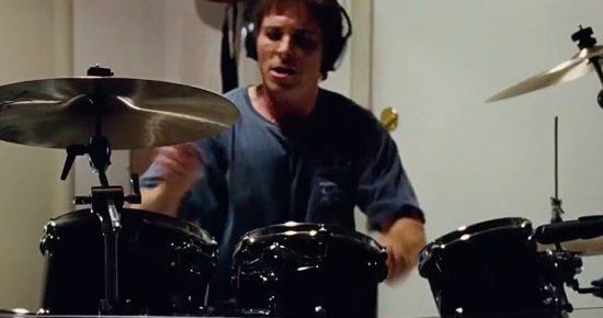 Christian_Bale_-_drumming