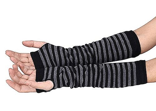Iconic scene item - Striped Gloves