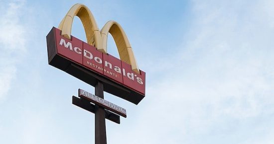 mcdonalds store closures-min