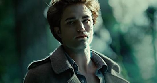 Robert Pattinson Haim Emotional Vampire Late Night Seth Meyers