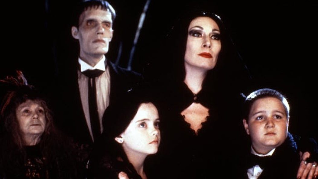 Tim Burton The Addams Family-min
