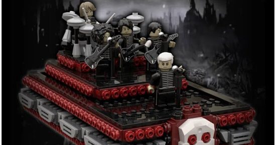 MY CHEMICAL ROMANCE LEGO SET WELCOME TO THE BLACK PARADE